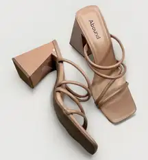 Abound ABAUSTYN-PU Beige Block Heel Strappy Square Toe Open-toe Heels Size 9M