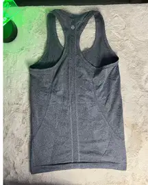Lululemon Women's Gray Swiftly Tech Racerback Tank Top Size 4