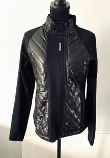 Reebok active puffer jacket 🦋