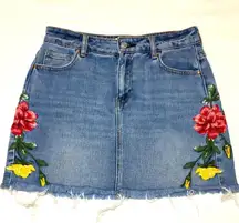 PacSun • Denim Floral Embroidered Raw Hem Jean Skirt Size 27
