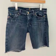 7 For All Mankind DOJO medium wash shorts size 29