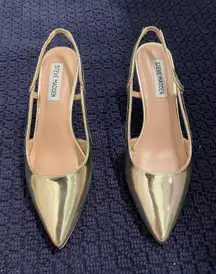 Steve Madden Gold Heels