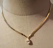 Gold tone V Single rhinestone necklace