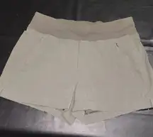 Athleta Womens Olive‎ Green Trekkie North Shorts 12