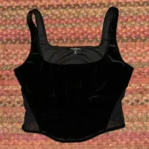 MIXED THREADS LOS ANGELES BLACK VELVET MEAH PANELED CROP TOP TANK
