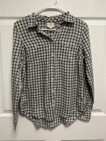 St. John's‎ Bay Plaid Shirt in Black and Cream Size XS