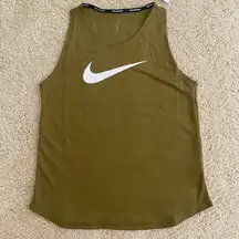 NWT Women’s Nike Swoosh Run Tank - OLIVE