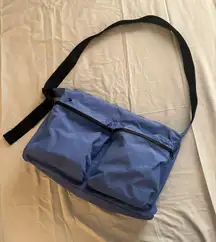 Medium Cargo Crossbody