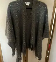 Elegant Gray Knit fringed poncho 29 palms