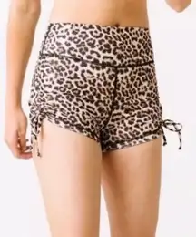 Zyia Active Brilliant Leopard Print Double Scrunchy Hustle Shorts Sz M EUC