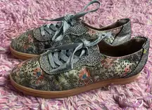 Spring Step L'Artiste Leather Metallic Floral Sneakers Womens size 10 EU 41
