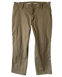 WRANGLER Women's Relaxed Fit Khaki Chino Capri Pants 31 Business Casual Summer