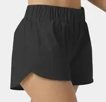 NEW Halara High Waisted Dolphin Hem Casual Shorts 2" Black Small