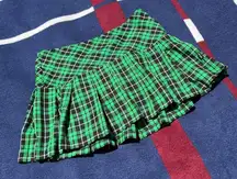 Tripp NYC Vintage Y2K Plaid Pleated Mini Skirt emo grunge goth
Women’s S small