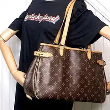 AUTHENTIC LOUIS VUITTON Batignolles Monogram Shoulder Bag EUC LV DUST BAG, COA