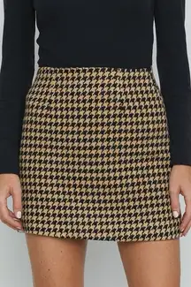 Moodie Houndstooth Mini Skirt