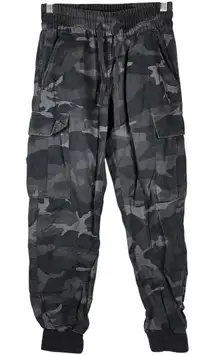 Aritzia Tna Twin Falls Camo Cargo Jogger Pants XXS‎