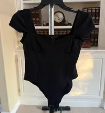 Forever 21 Black Short Sleeve Square Neck Bodysuit