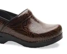 Professional Brown Tooled clog 10/ 40 $130