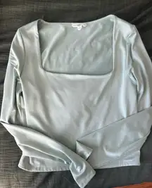 NWOT Live in the Moment Lonsleeve Top