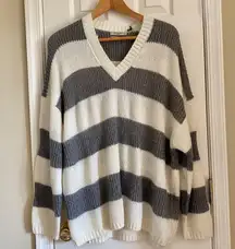 ALL SAINTS Lou Sparkle Jumper V-Neck Sweater in Gray and Cream - Medium - NWT