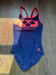 Arena One-Piece Swimsuit in Navy Blue