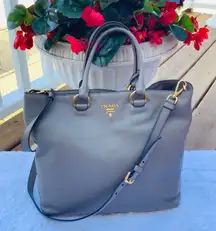 NICE genuine leather PRADA tote bag 💖