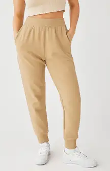 Aritzia Tna Cozy AF Joggers Women’s Size XS Gold Mustard Fleece Pull On Tapered