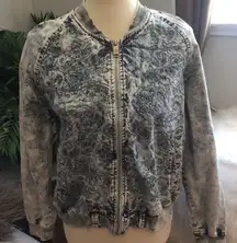 CottonOn Full Zip Long Sleeve Paisley Design Denim Jacket Size 10-NWOT