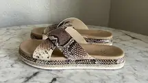 Vince Camuto  Rickert Flatform Slide Sandal Size 9 Snakeskin