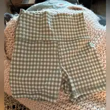 American Eagle gingham pattern shorts