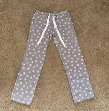 Forever 21 Gray and White Classic Pajama Set