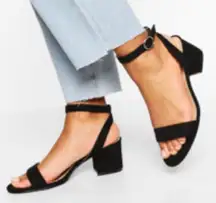 Wide Width Basic Low Block Heel