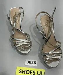 Womans Nina Size 6.5 M Strappy open Toe Slingback Silver Platform Dress Shoe
