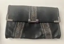 Loungefly Sugar Skull Clutch