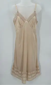 ADONNA Full Slip Beige Nylon Size 36 Womens Lace Trim Adjustable Straps FLAWS
