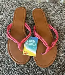 NWT Big Lots pink knot flipflops size 7/8‎