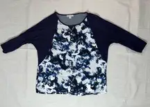 dressbarn | Navy & White Watercolor Print Baseball Tee Style Blouse | PM