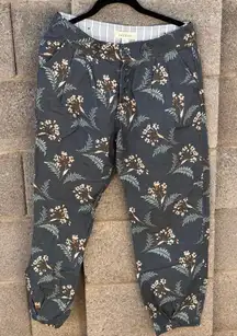 Sundance Floral Ankle Cropped Pants Dark Grey White Size 4