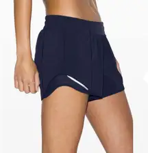 Lululemon Hotty Hot Shorts 4”