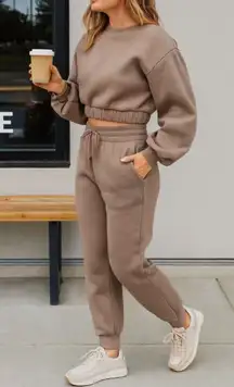 Zenana 2 Pcs Crop Sweatshirt Tracksuit Jogger Pants Set Outfit Active Loungewear Beige Size XS