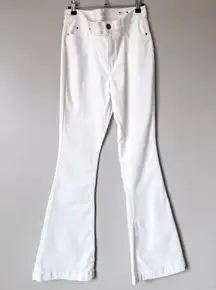 A.N.A. High Rise Bootcut White Jean Size 28