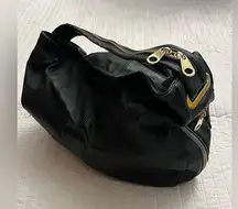 Black imoshion zipper purse