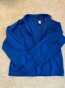 Women’s button up size 6