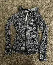 Hooded Define Jacket Nulu