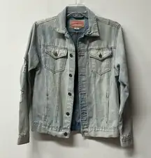 Brooklyn Cloth Trademark Brooklyn Denim jacket size medium Light Wash Denim Boho Shabby Chic