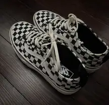 Vans Women’s Checkerboard Platform Snea