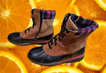 Cougar Totem Lace/Zip Duck Boots with Flannel Tops  Size‎ 8