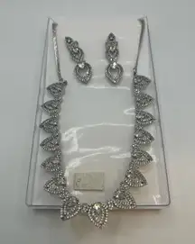 LEISURE AMERICAN DIAMOND DROP HEART 16” NECKLACE SET W/MATCHING EARRINGS NEW