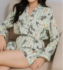 8 Oak Lane Zebra Champagne Bubbly Party Pajama Set Size Medium